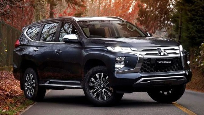 5 Tips Memilih Karpet Mobil Untuk Mitsubishi Pajero