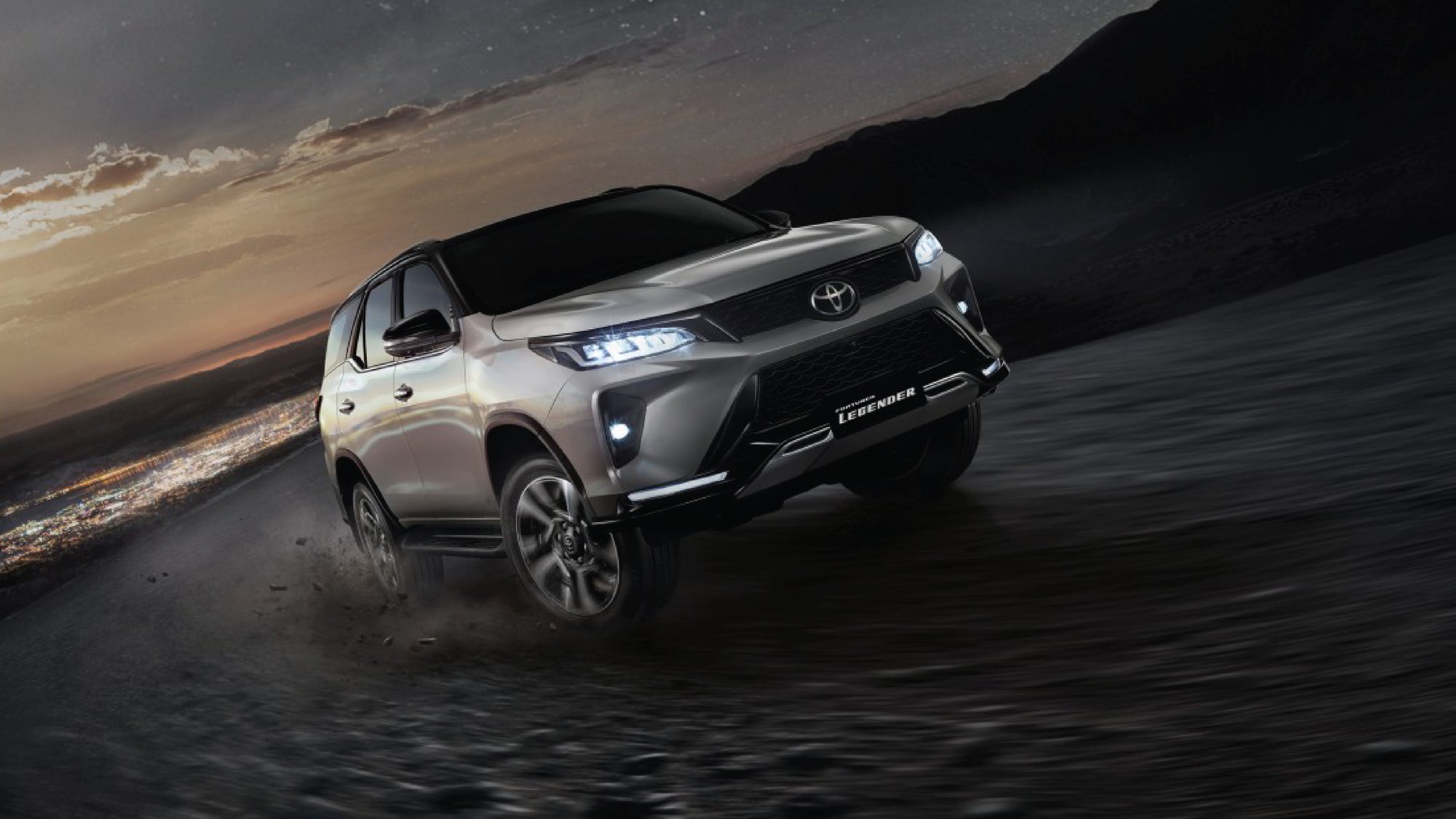 5 Tips Memilih Karpet Mobil Untuk Toyota Fortuner